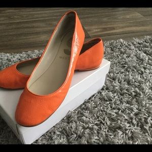 Orange Nine West Flats